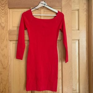 H&M body-con red dress- never worn! ♦️♥️